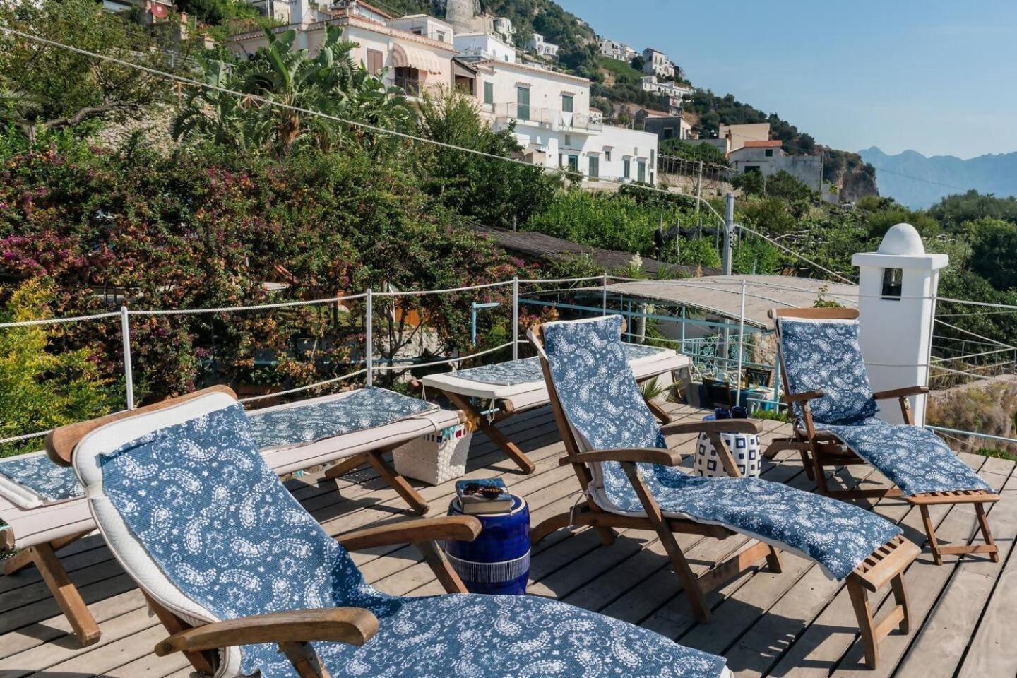 Perla Nel Blu Villa Affacciata Sul Mare Конка-дей-Марини Экстерьер фото