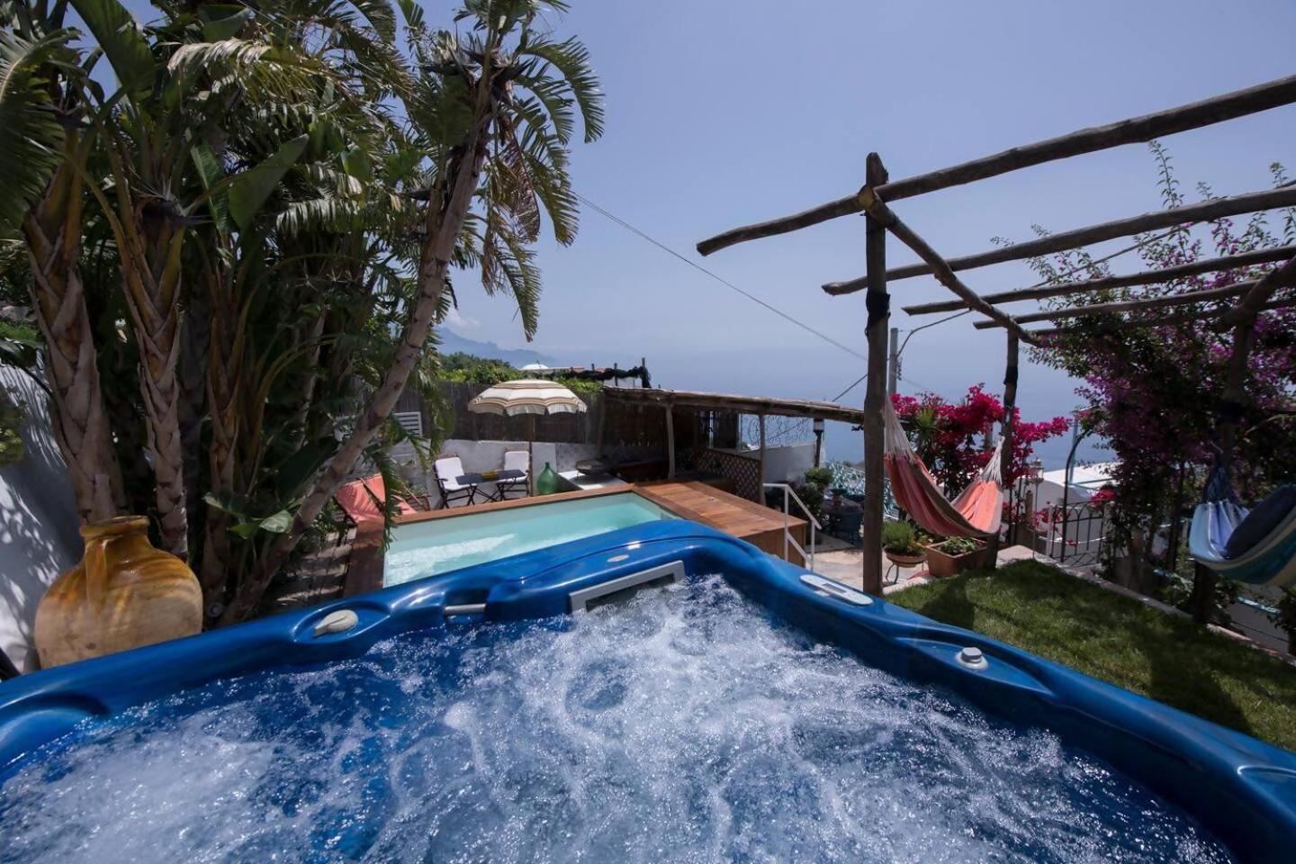 Perla Nel Blu Villa Affacciata Sul Mare Конка-дей-Марини Экстерьер фото